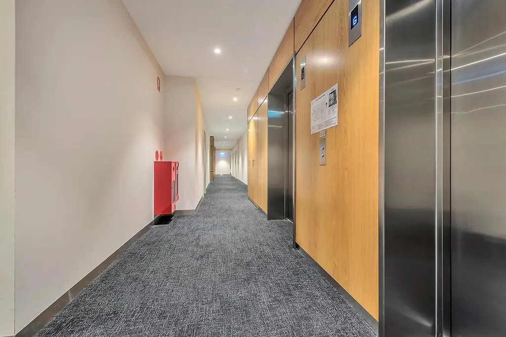 Vision On Morphett Adelaide Central Aparthotel