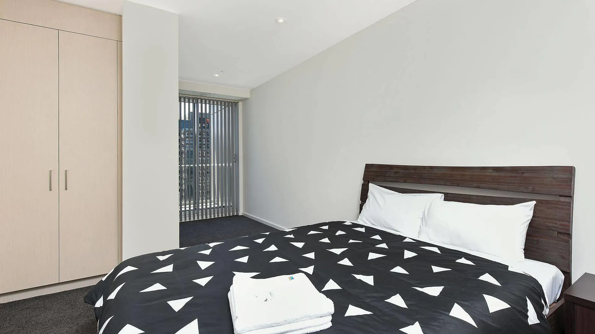 Apart Otel Vision On Morphett Adelaide Central